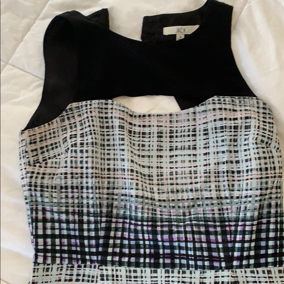 JACK Sleeveless Dress - Picture 2 of 3